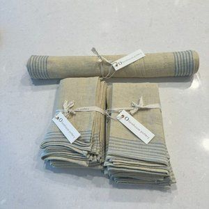 Farmhouse Pottery Tablerunner (1) & Napkins (2 sets of 4)